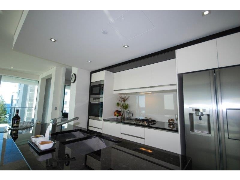 106 Element The Esplanade, Burleigh Heads QLD 4220