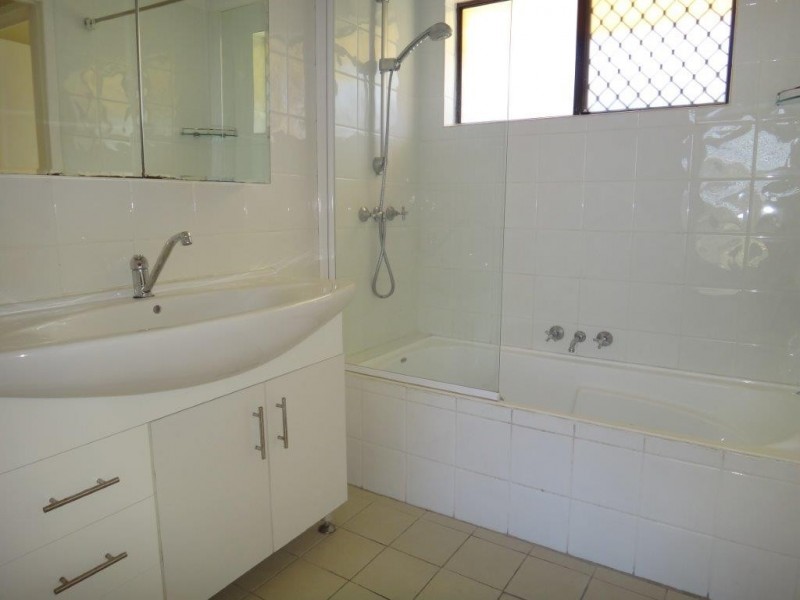 6 Eungella Court, Worongary QLD 4213