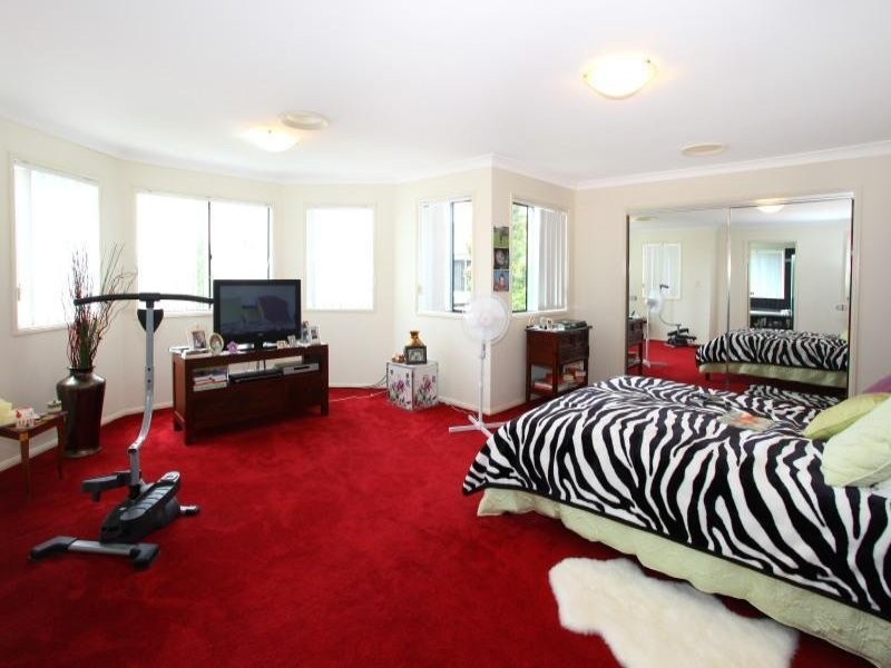 14 Waimea Drive, Varsity Lakes QLD 4227