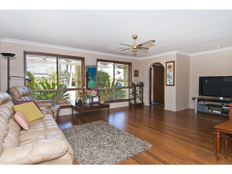 96 Newport Drive, Robina QLD 4226