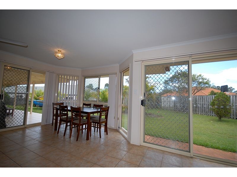 6 Sparford Close, Mudgeeraba QLD 4213