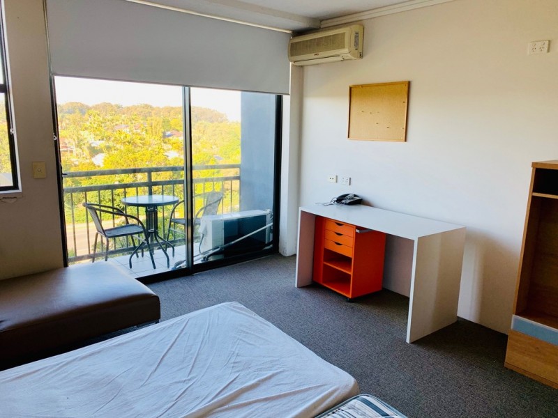 514/25 Lake Orr Drive, Robina QLD 4226