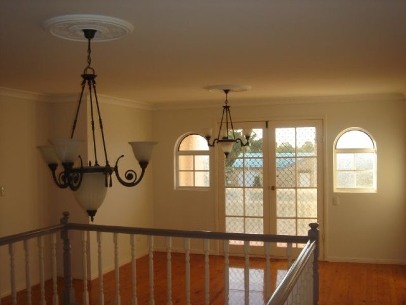 7 Volante Cres, Mermaid Waters QLD 4218