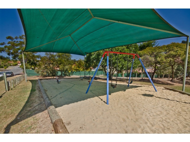 1 Dandenong Terrace, Robina QLD 4226