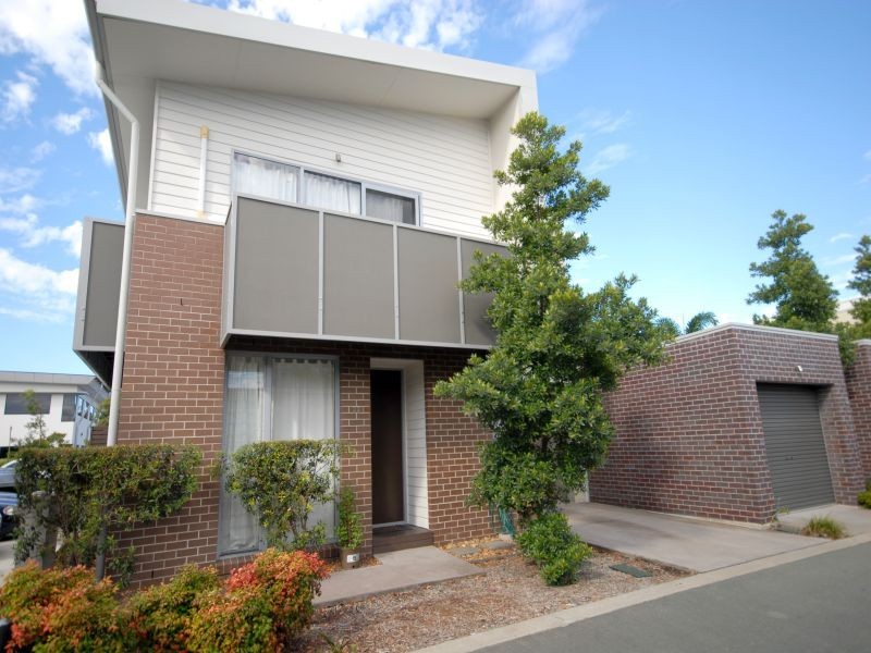 Varsity Lakes QLD 4227