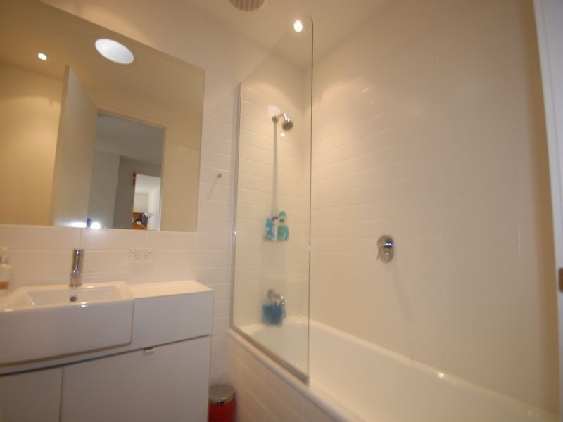 Varsity Lakes QLD 4227