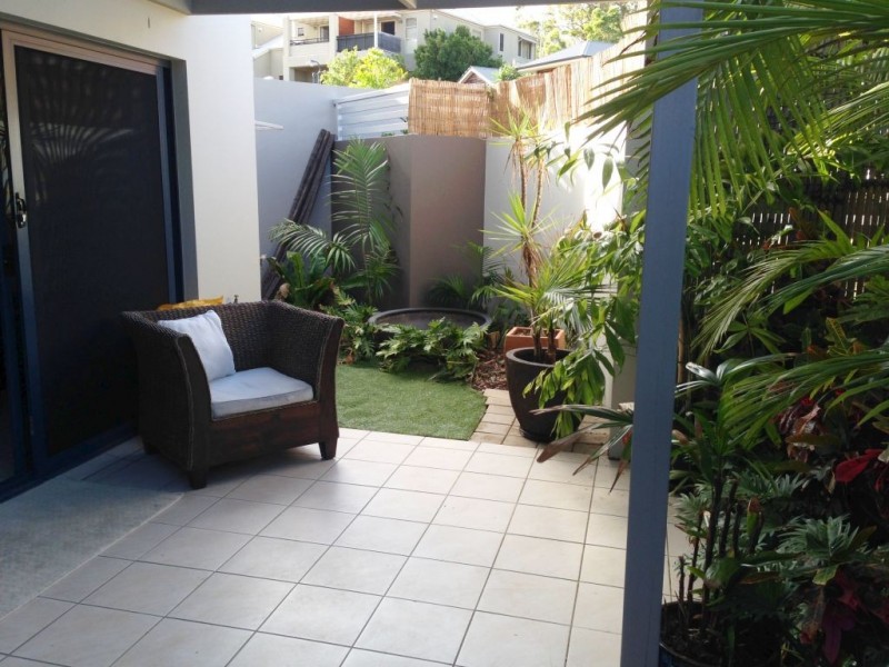 3/6 Winton Terrace, Varsity Lakes QLD 4227