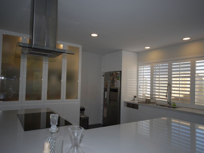 17 Portobello Drive, Mermaid Waters QLD 4218