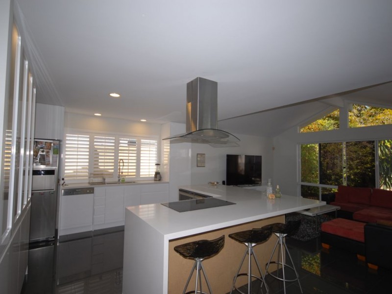 17 Portobello Drive, Mermaid Waters QLD 4218