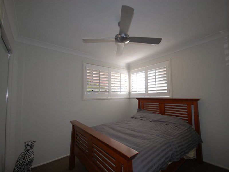 17 Portobello Drive, Mermaid Waters QLD 4218