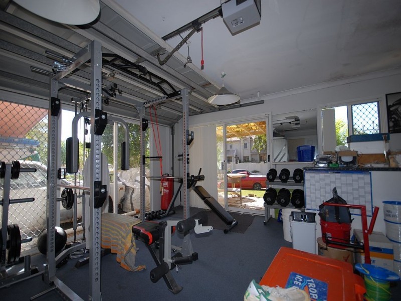 17 Portobello Drive, Mermaid Waters QLD 4218