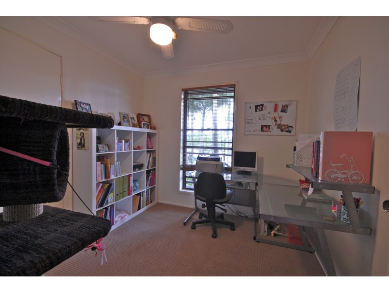 2 Jondique Avenue, Merrimac QLD 4226