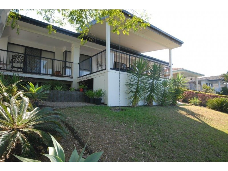 18 Resort Drive, Robina QLD 4226