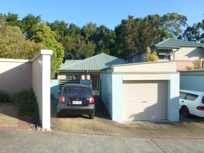 1/1 University Drive, Robina QLD 4226
