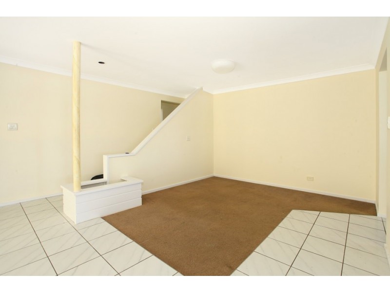 53 Intrepid Drive, Mermaid Waters QLD 4218