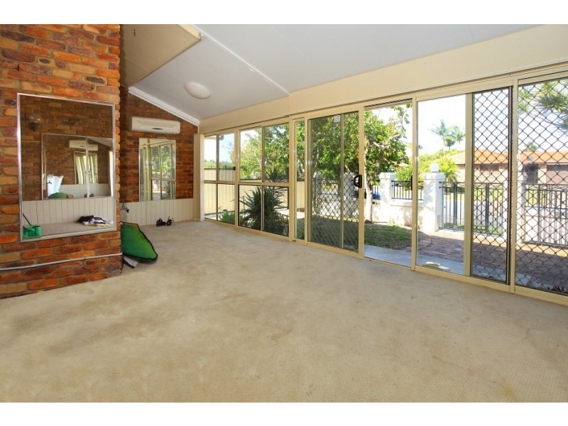 53 Intrepid Drive, Mermaid Waters QLD 4218