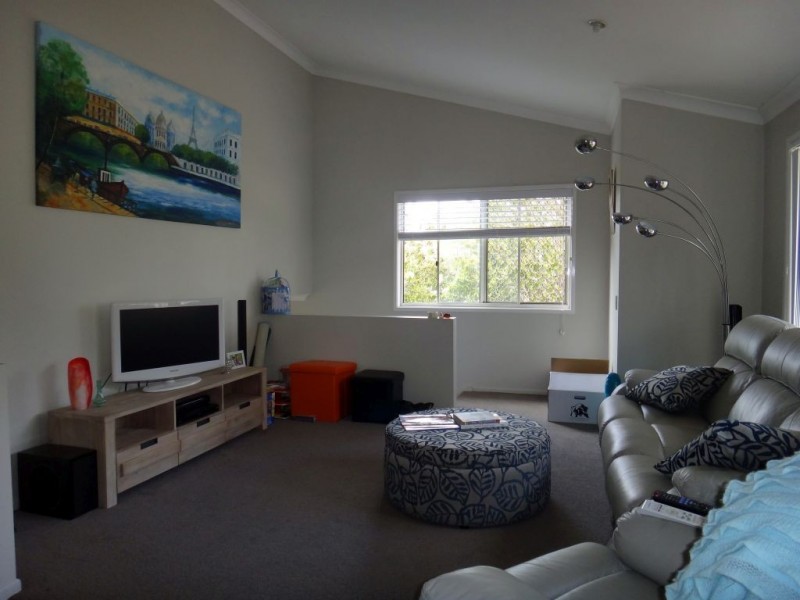 1/2 Penda Court, Merrimac QLD 4226