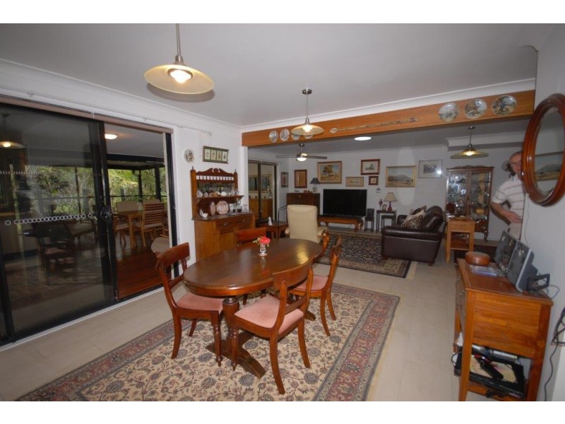 2/48 Glen Eagles Drive, Robina QLD 4226