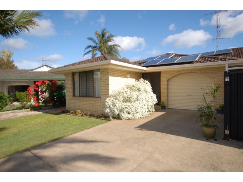 1/15 Logan Avenue, Miami QLD 4220