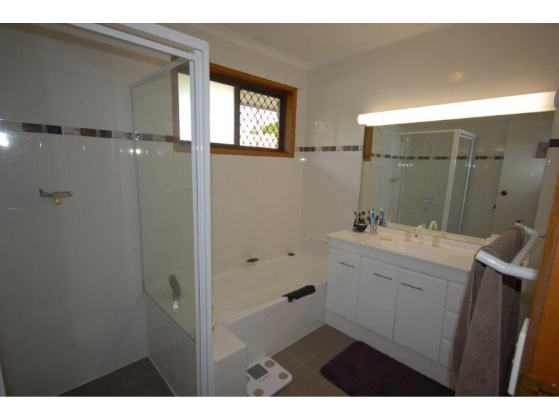 1/15 Logan Avenue, Miami QLD 4220