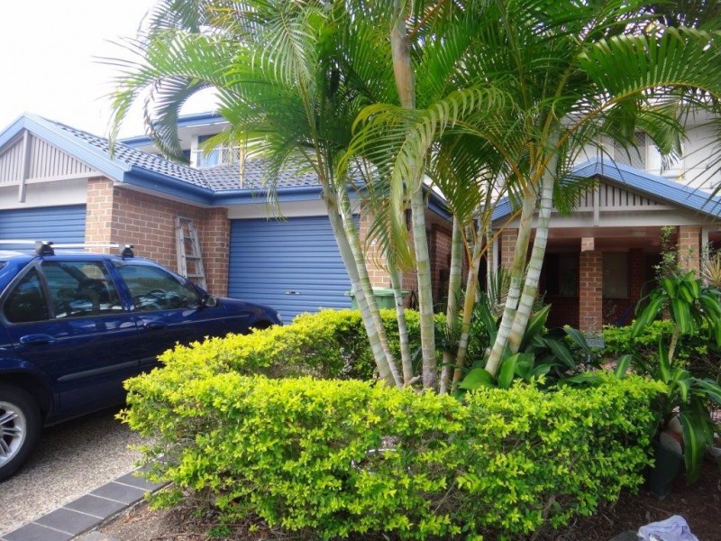 2/3 Bronberg Court, Southport QLD 4215