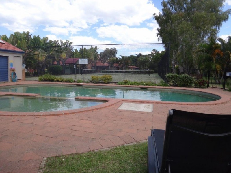 2/3 Bronberg Court, Southport QLD 4215