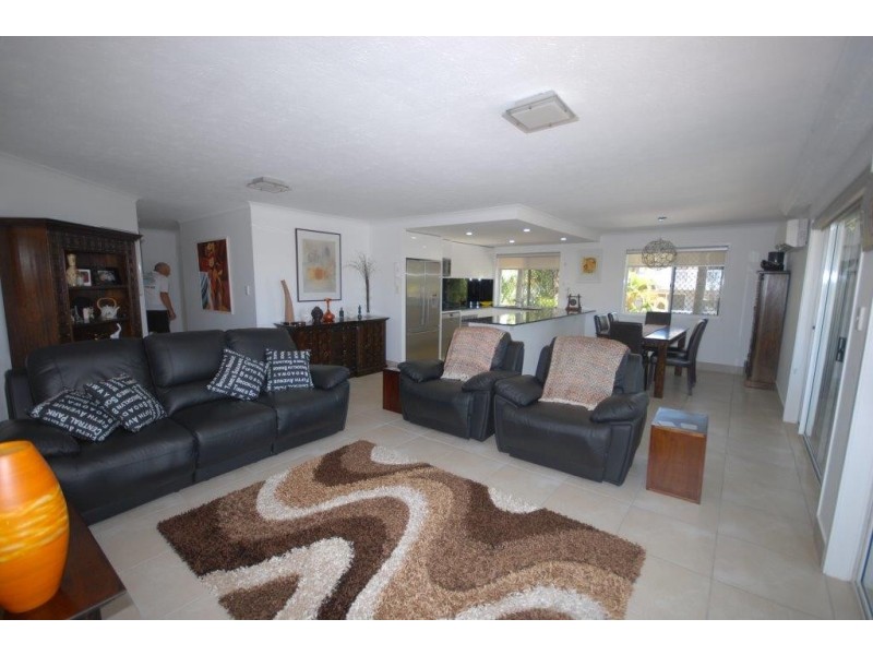 9/32 William Street, Mermaid Beach QLD 4218