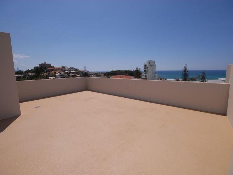 223 Miami 1 Toombul Avenue, Miami QLD 4220