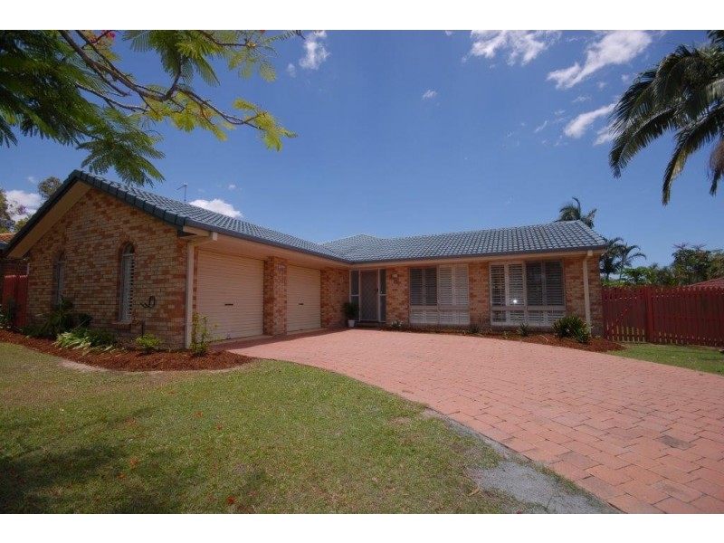 4 Beauty Point Drive, Robina QLD 4226