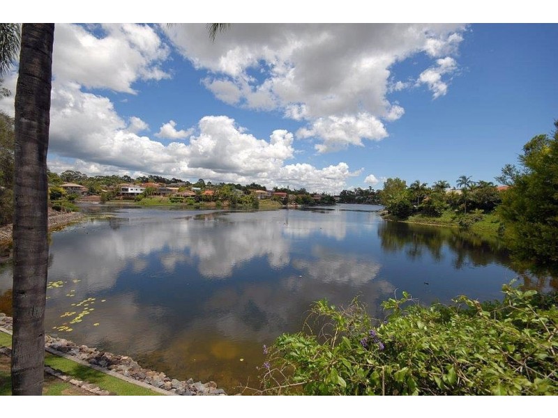 5/15 Dandenong Terrace, Robina QLD 4226