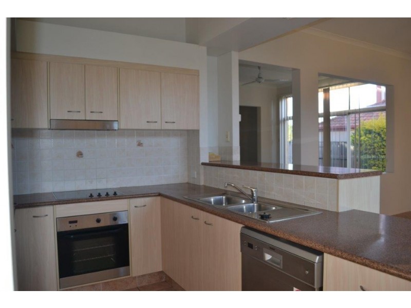 11 Alderney Court, Varsity Lakes QLD 4227