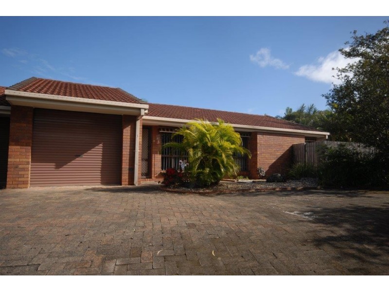 Villa 5, 9 Cottesloe Drive, Robina QLD 4226