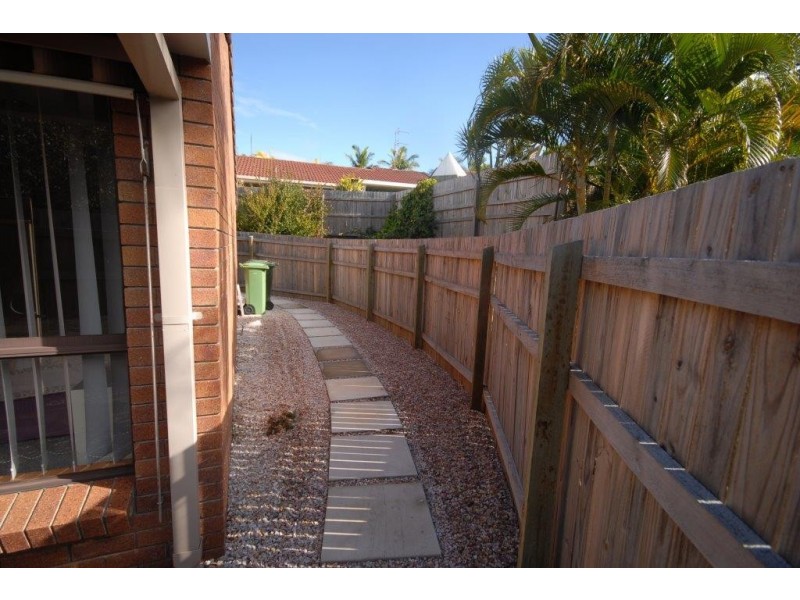 Villa 5, 9 Cottesloe Drive, Robina QLD 4226