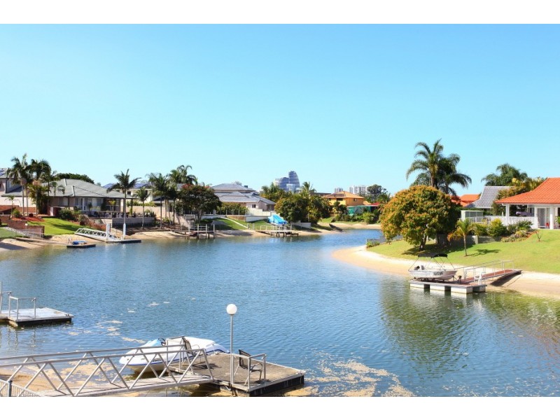 21 Allandale Entrance, Mermaid Waters QLD 4218