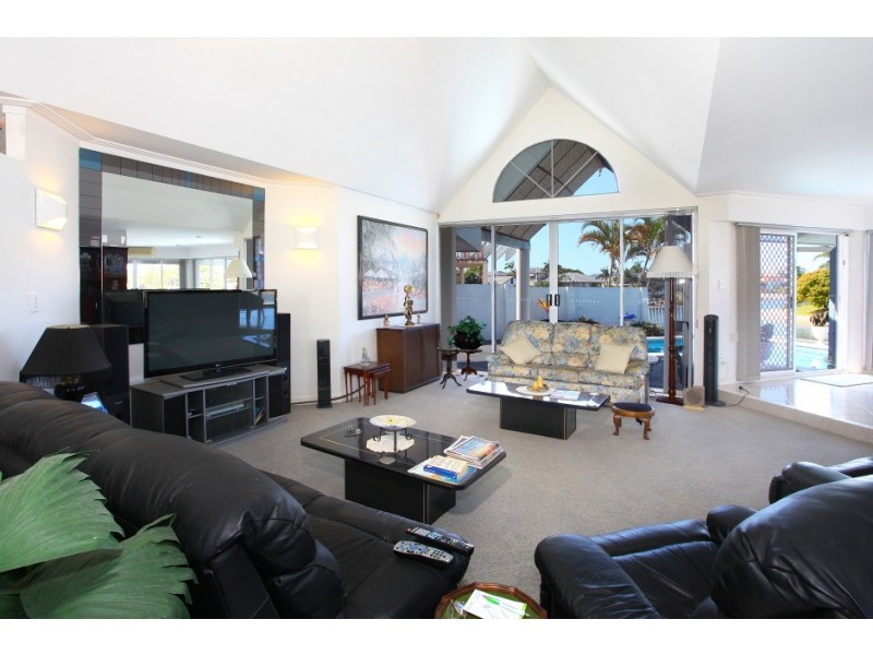 21 Allandale Entrance, Mermaid Waters QLD 4218