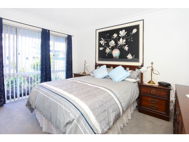 21 Allandale Entrance, Mermaid Waters QLD 4218