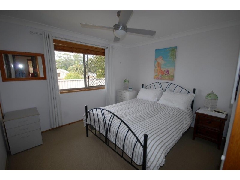 6 Federal Place, Robina QLD 4226