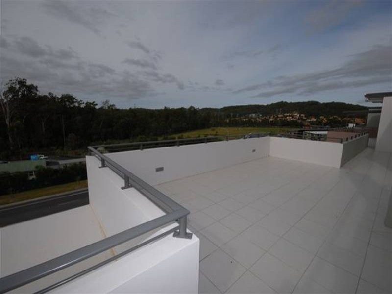 53/2 Acacia Court, Robina QLD 4226