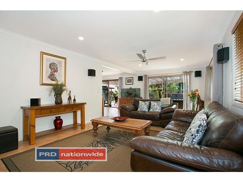 22 Tibouchina Court, Helensvale QLD 4212