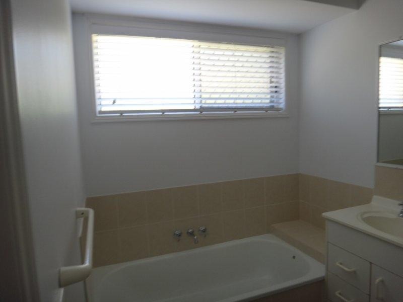 12/23 Thorngate Drive, Robina QLD 4226