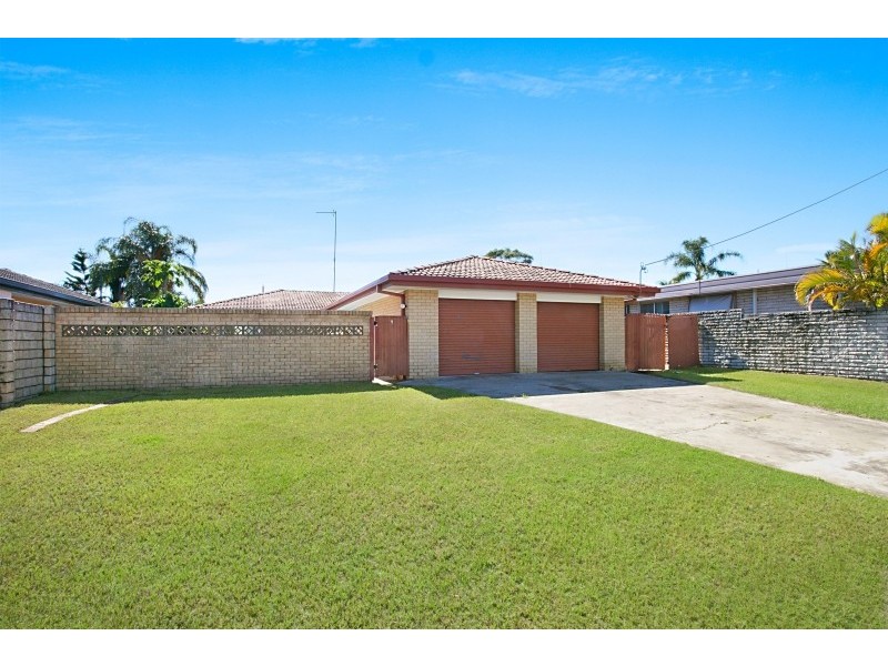 9 Bermuda Street, Broadbeach Waters QLD 4218