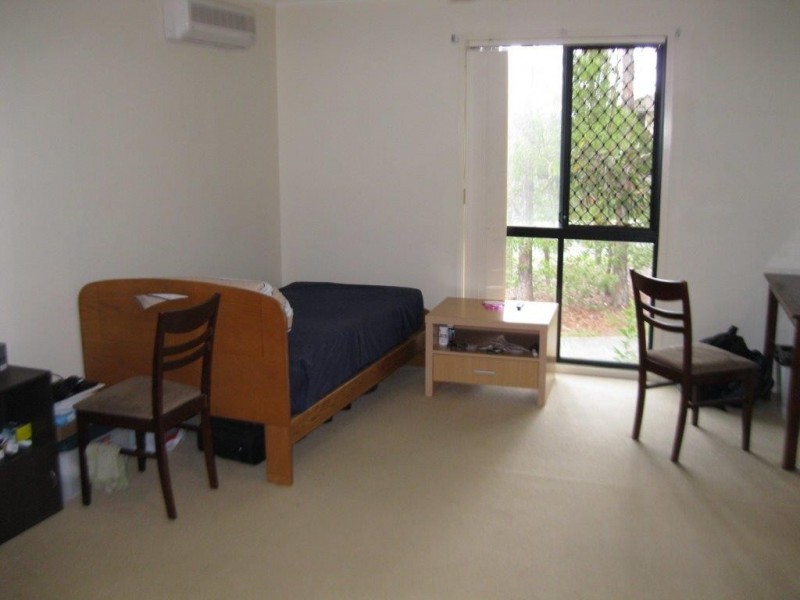 9/39 Pine Valley Drive, Robina QLD 4226