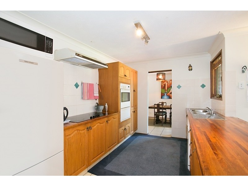 18 The Zenith, Nerang QLD 4211