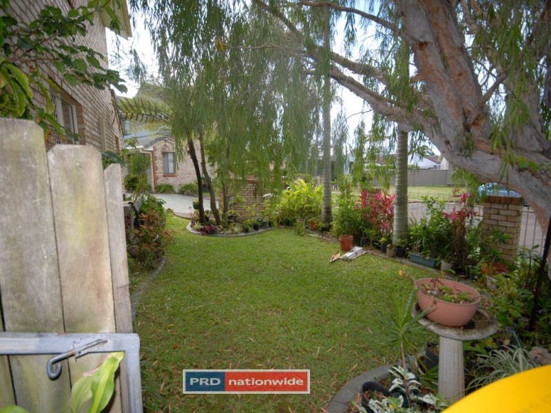 1/1-2 Cox Drive, Tweed Heads South NSW 2486