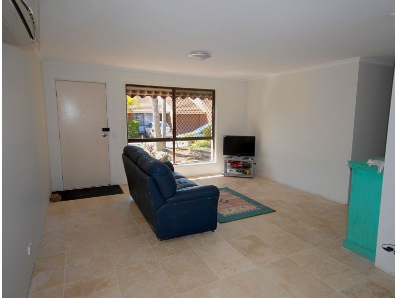 24/1 Kentwood Drive, Robina QLD 4226