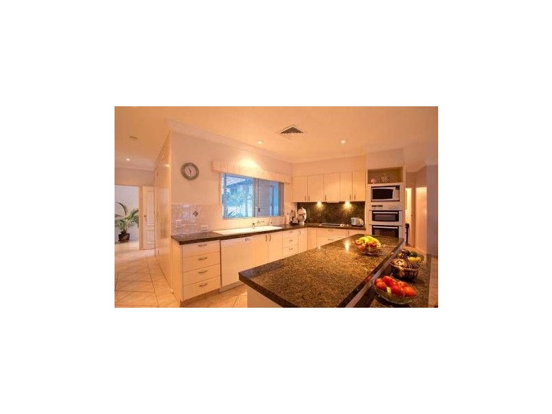 45 Portobello Drive, Mermaid Waters QLD 4218