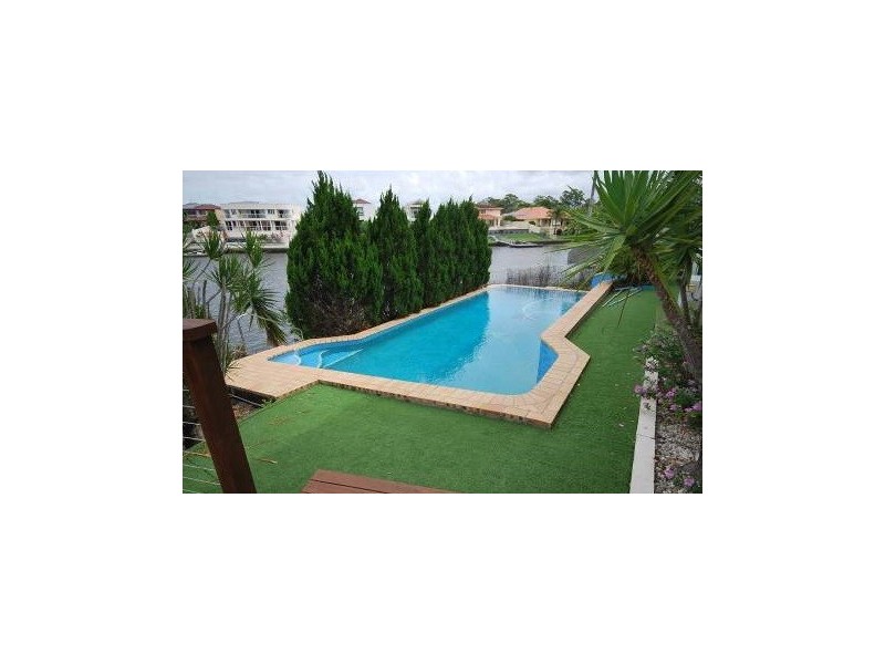 45 Portobello Drive, Mermaid Waters QLD 4218