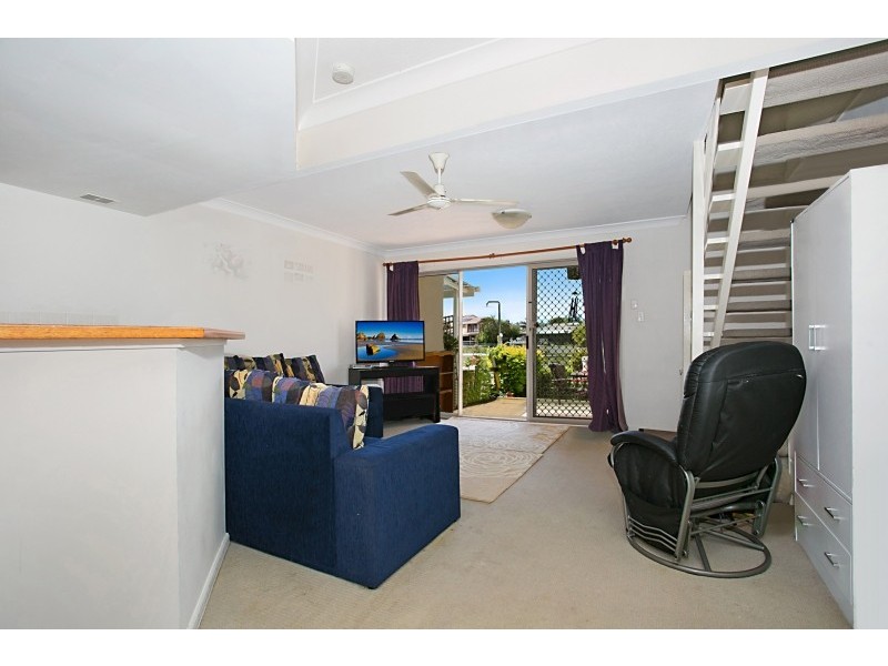 97/300 Cottesloe Drive, Mermaid Waters QLD 4218
