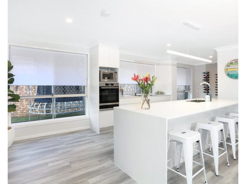 11 Northwestern Court, Varsity Lakes QLD 4227