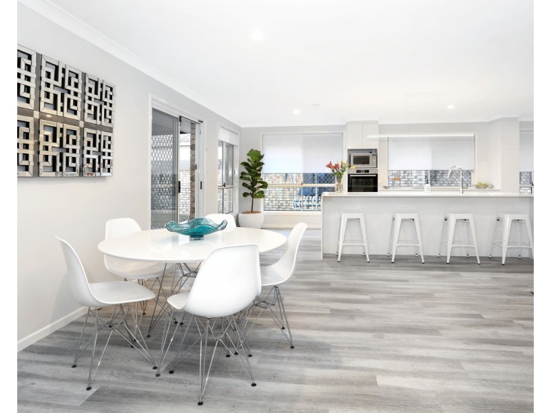 11 Northwestern Court, Varsity Lakes QLD 4227